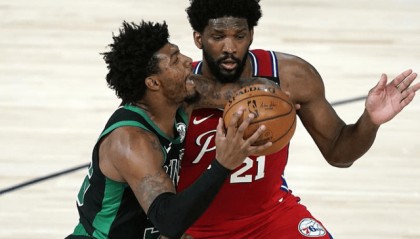  凯尔特人双探花合砍60分 轻取步行者  