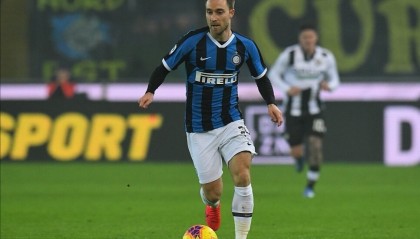  国际米兰冬窗豪购，锁定英超主力后卫  