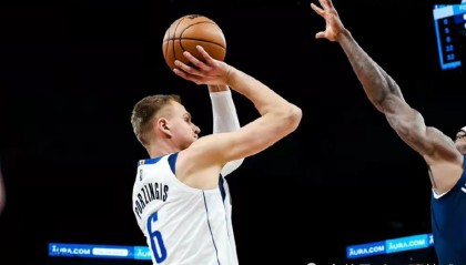  欧文末节17分独行侠擒森林狼  