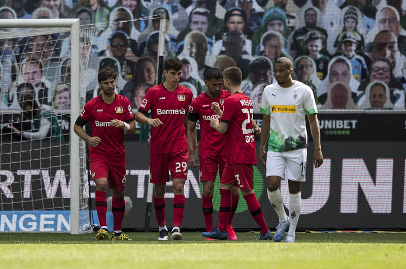  拜仁慕尼黑提前卫冕，创德甲最快夺冠纪录